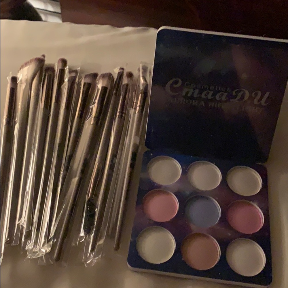 12 brush’s end 2 Aurora Highlights 9 colors